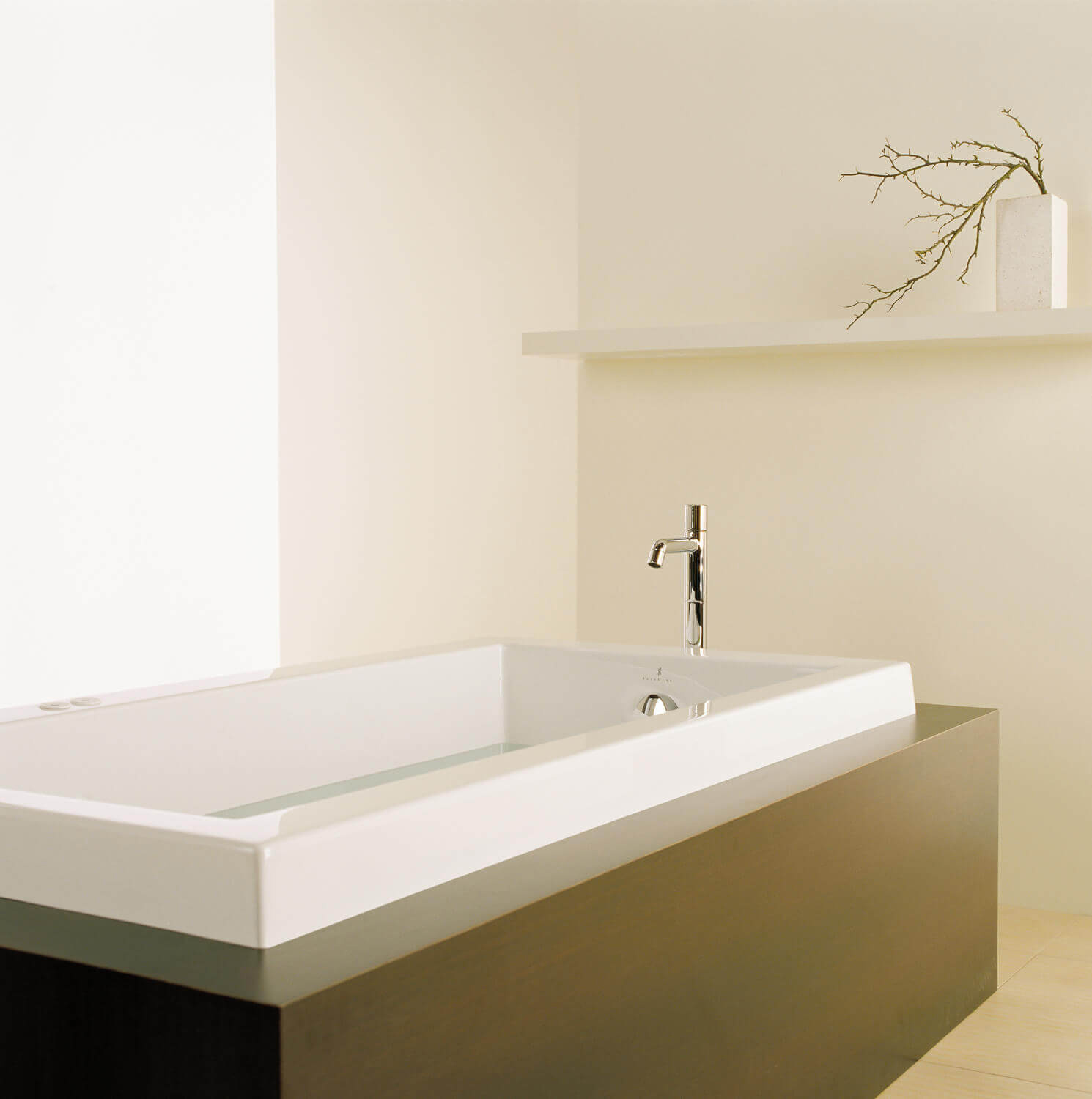 Bainultra Origami® 6632 alcove drop-in air jet bathtub for your modern bathroom